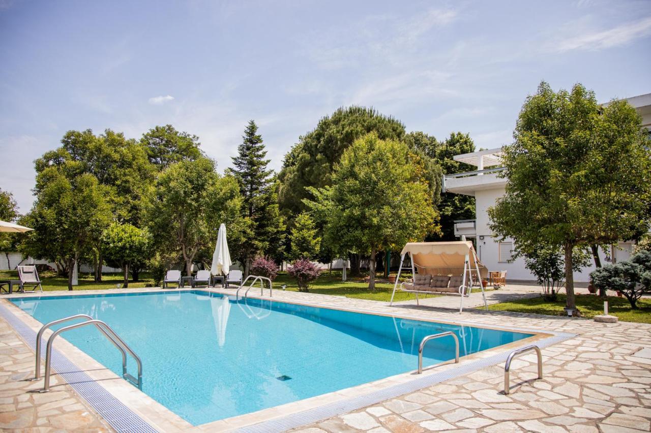 Zeusplace Poolvilla Natura Paralia Катерини Экстерьер фото